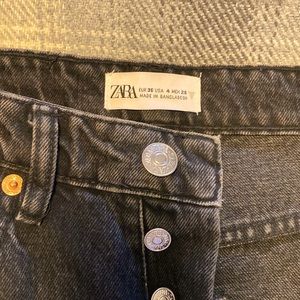 Zara black jeans size 4 🔻